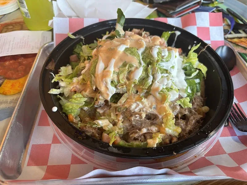 Interior de Vallarta Tacos & Burritos